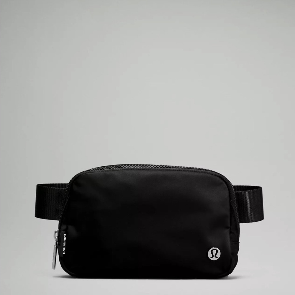 Everywhere Belt Bag 1L